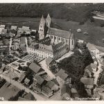 Ortsansicht von Osten; Luftaufnahme zwischen 1935 und 1945 entstanden; ungelaufen